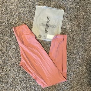 NWOT Colofulkoala Mauve pink leggings